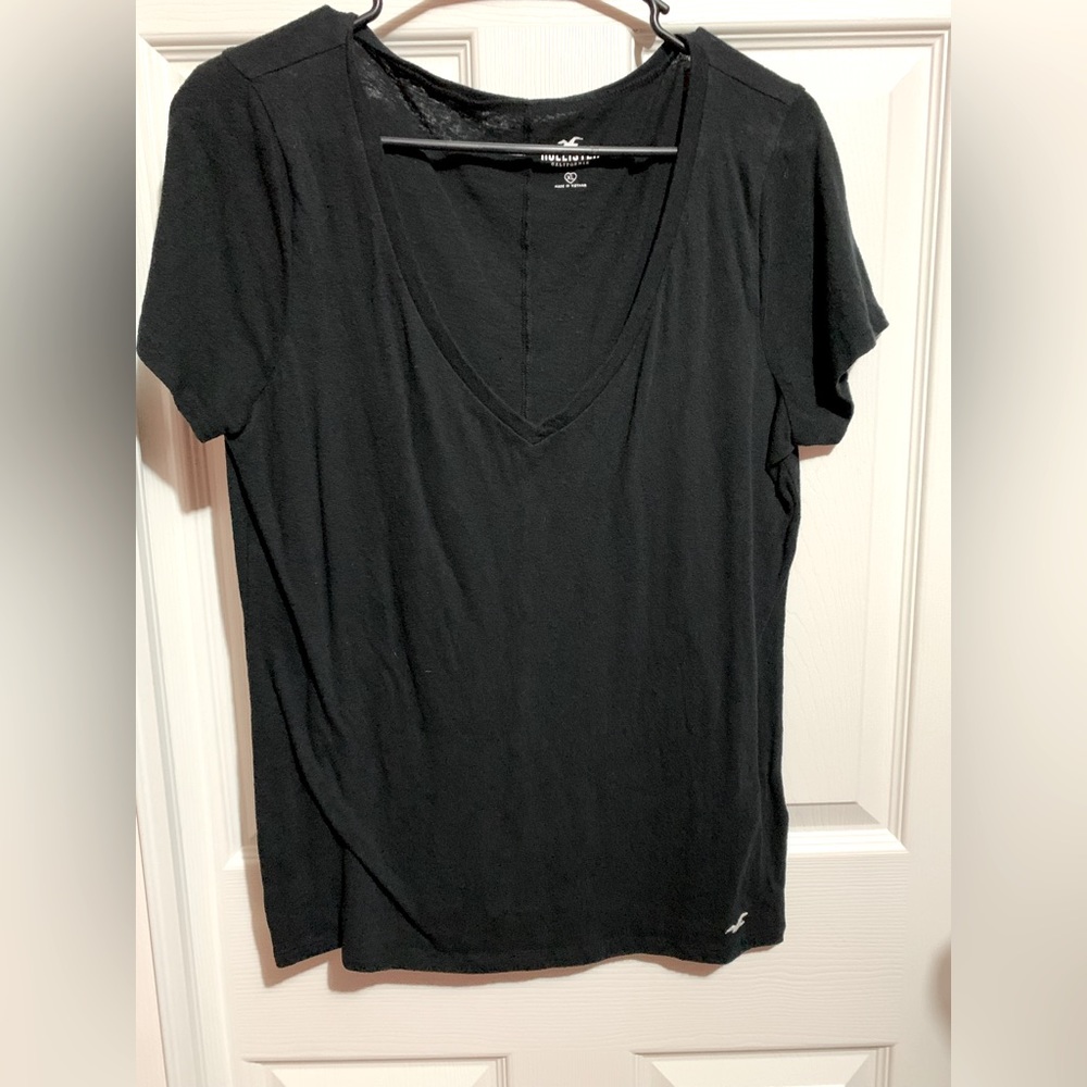 womens hollister shirt